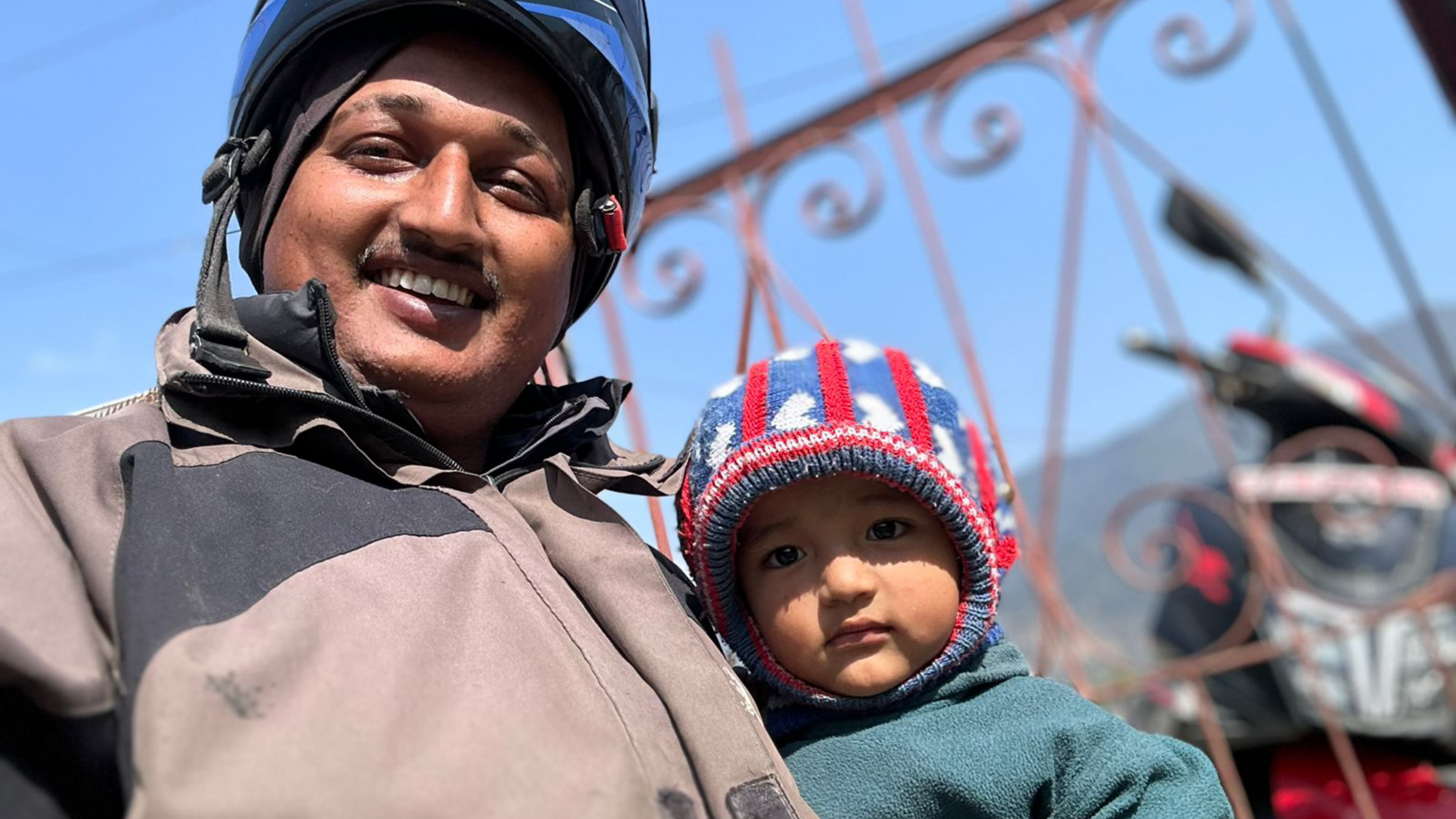 The love and meeting of Mama and Bhanja