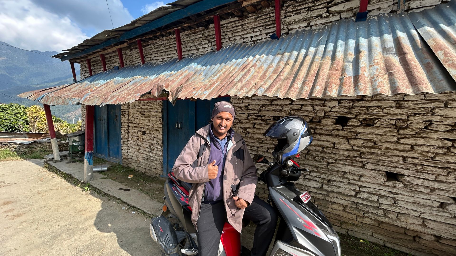 Reach Bhuka Village In Parbat With Scooter