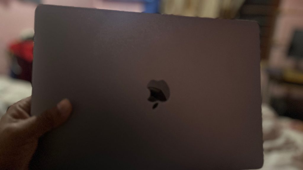 Why I Am Using MacBook Air M1 For Best In 2025