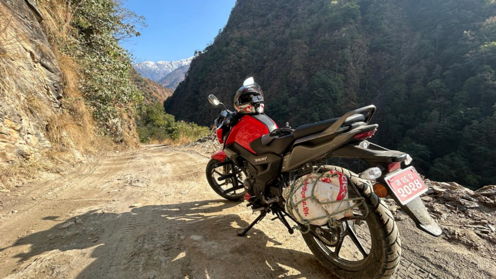 TVS Raider 125cc Moving On Manang Last Village Border In Nepal