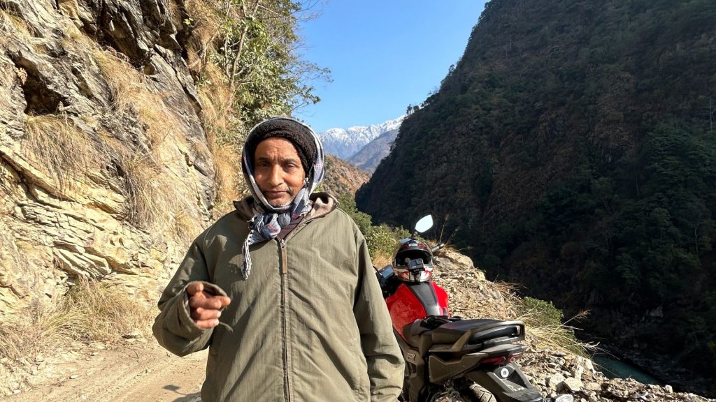 My Father Took A Photo Of Lamjung On His Way To Manang