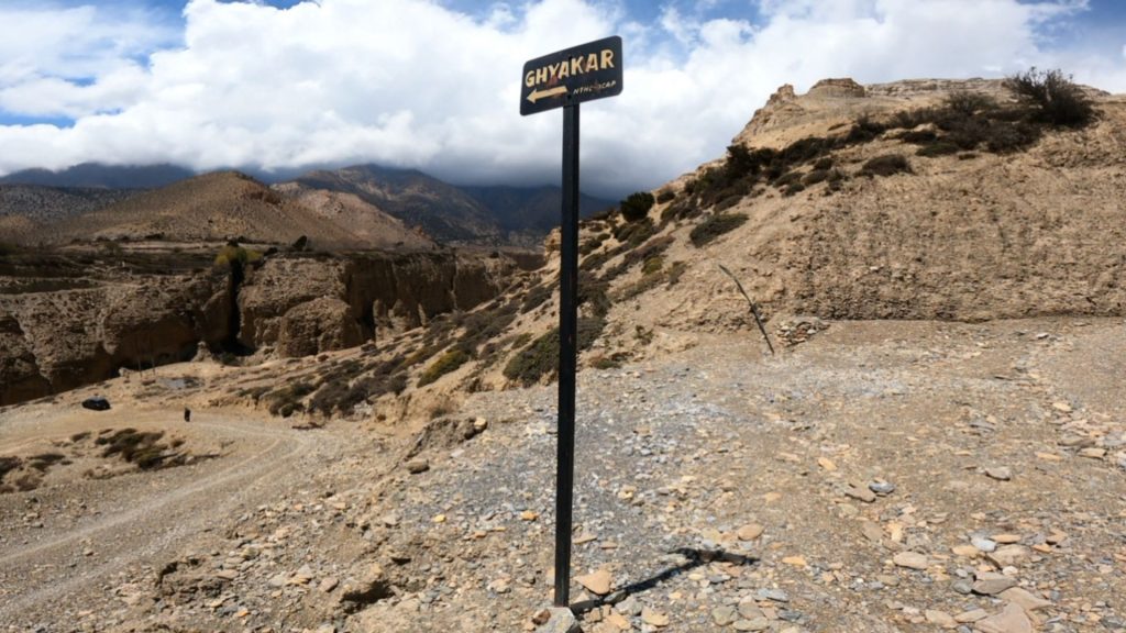 Way To Ghyakar Village In Mustang In 2081